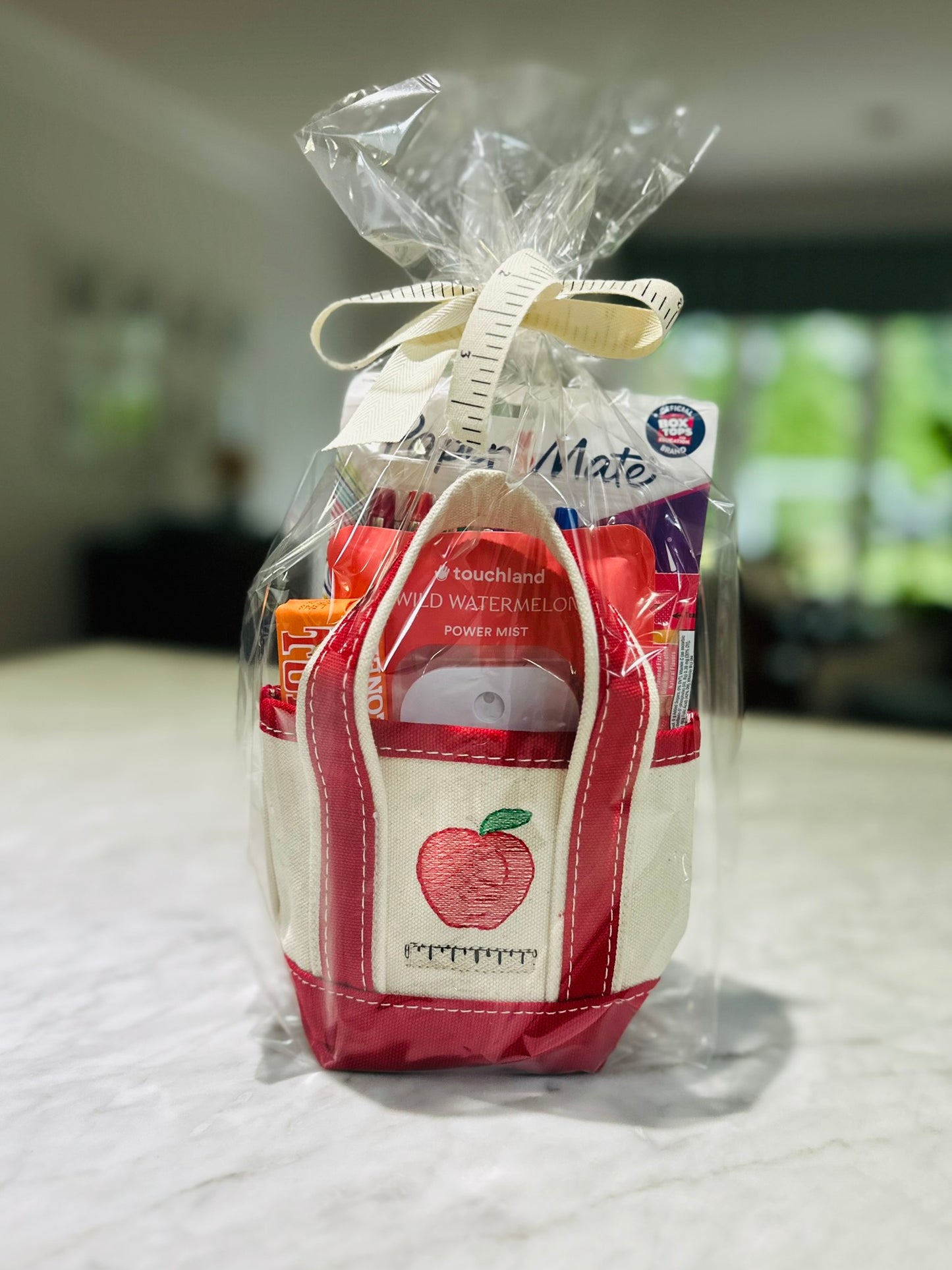 Grab and go teacher gift bags