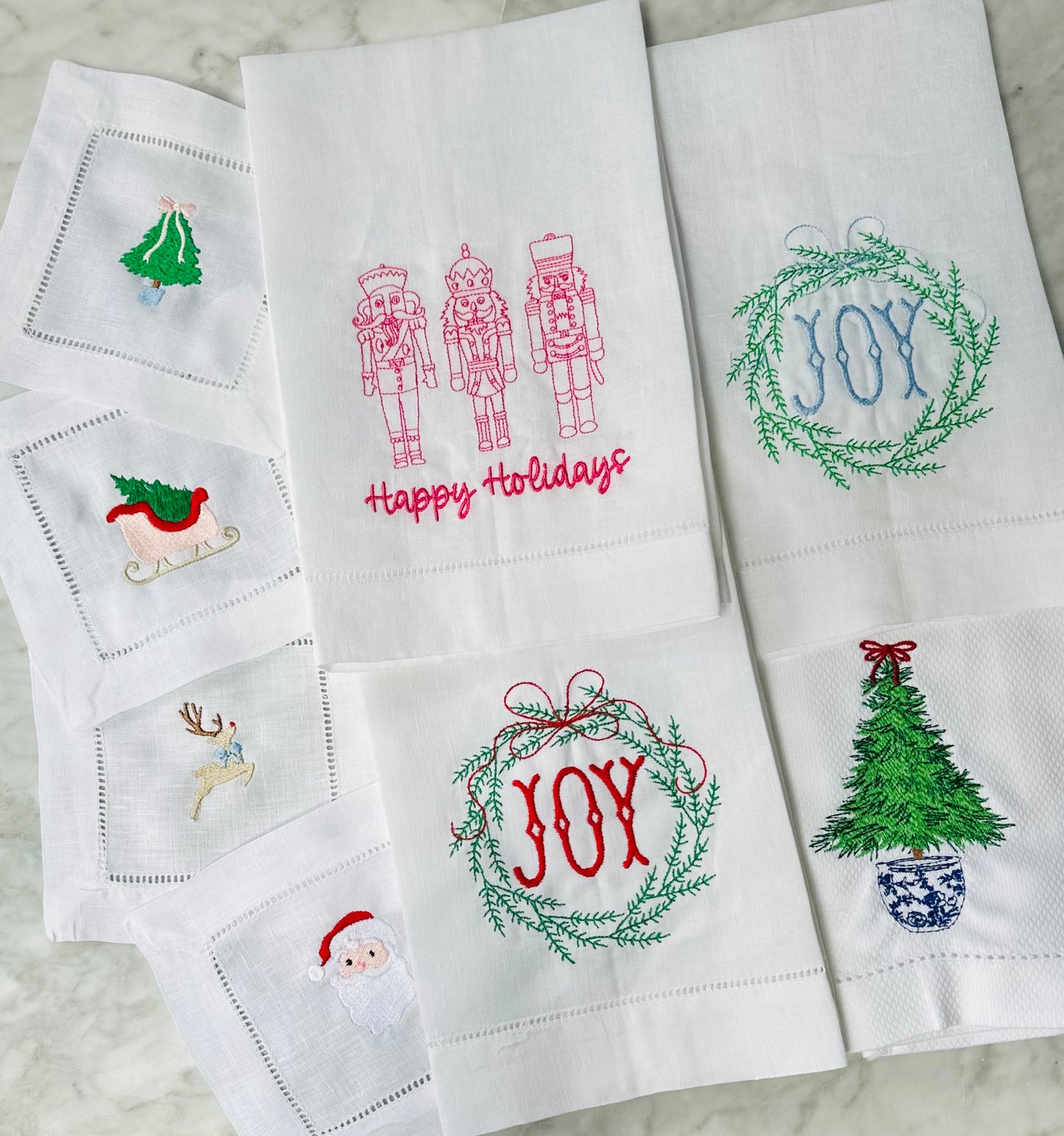 Seasonal guest towel image 3