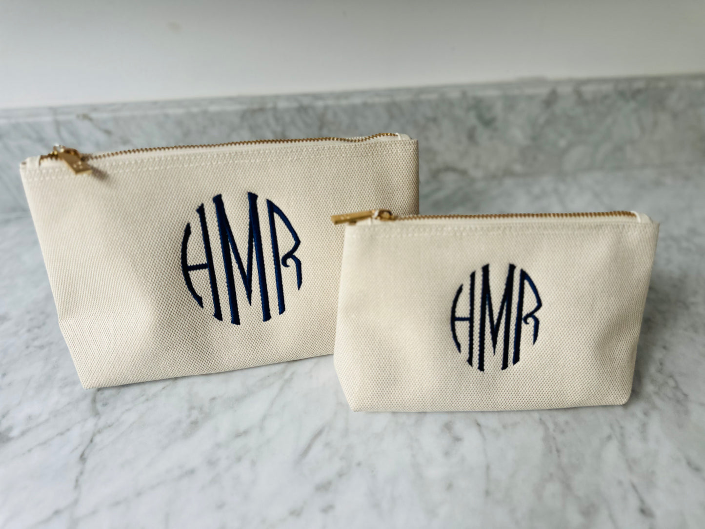TRVL Linen duo cosmetic image 0