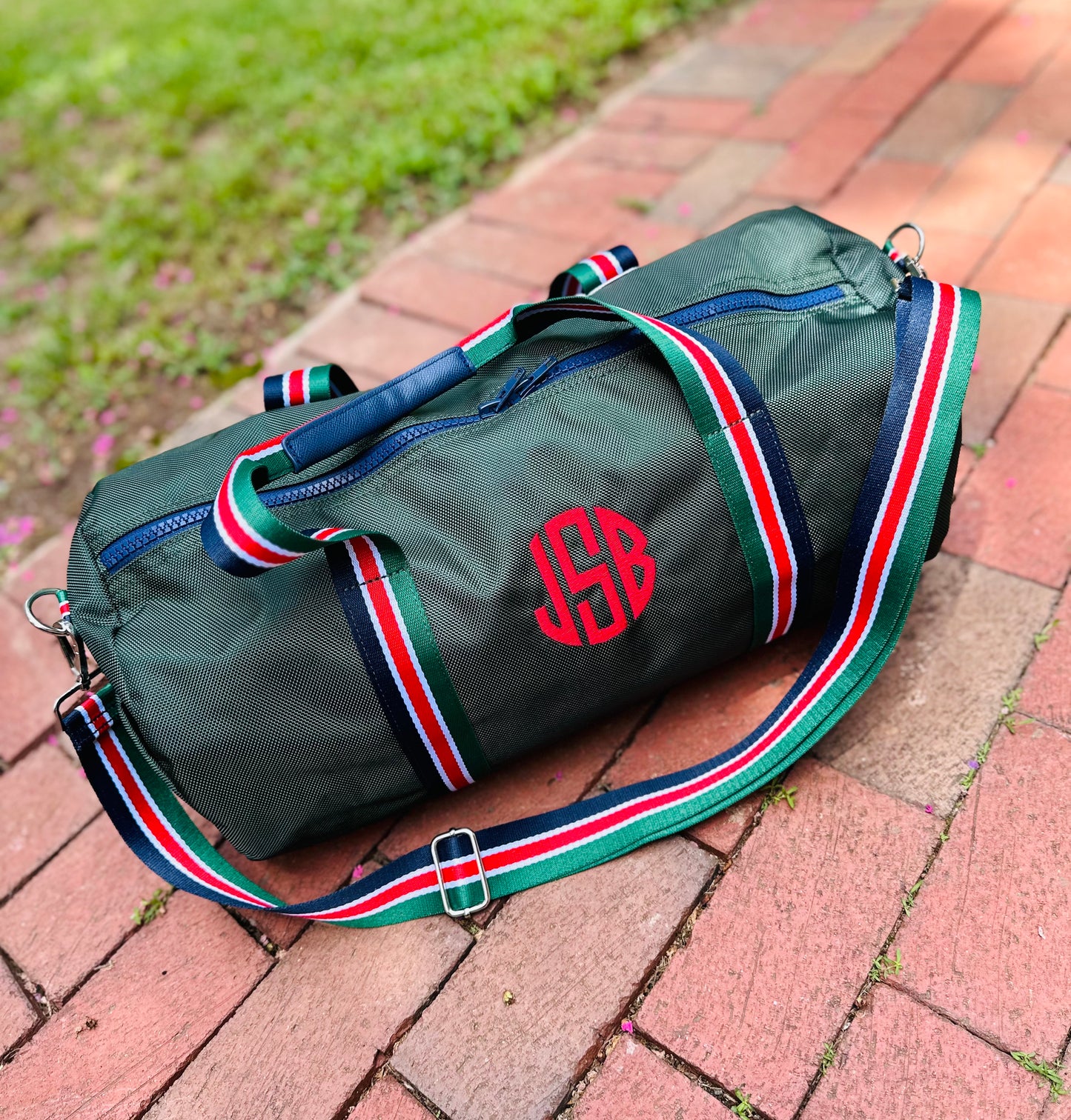 TRVL Nylon Barrel bag - Weekender