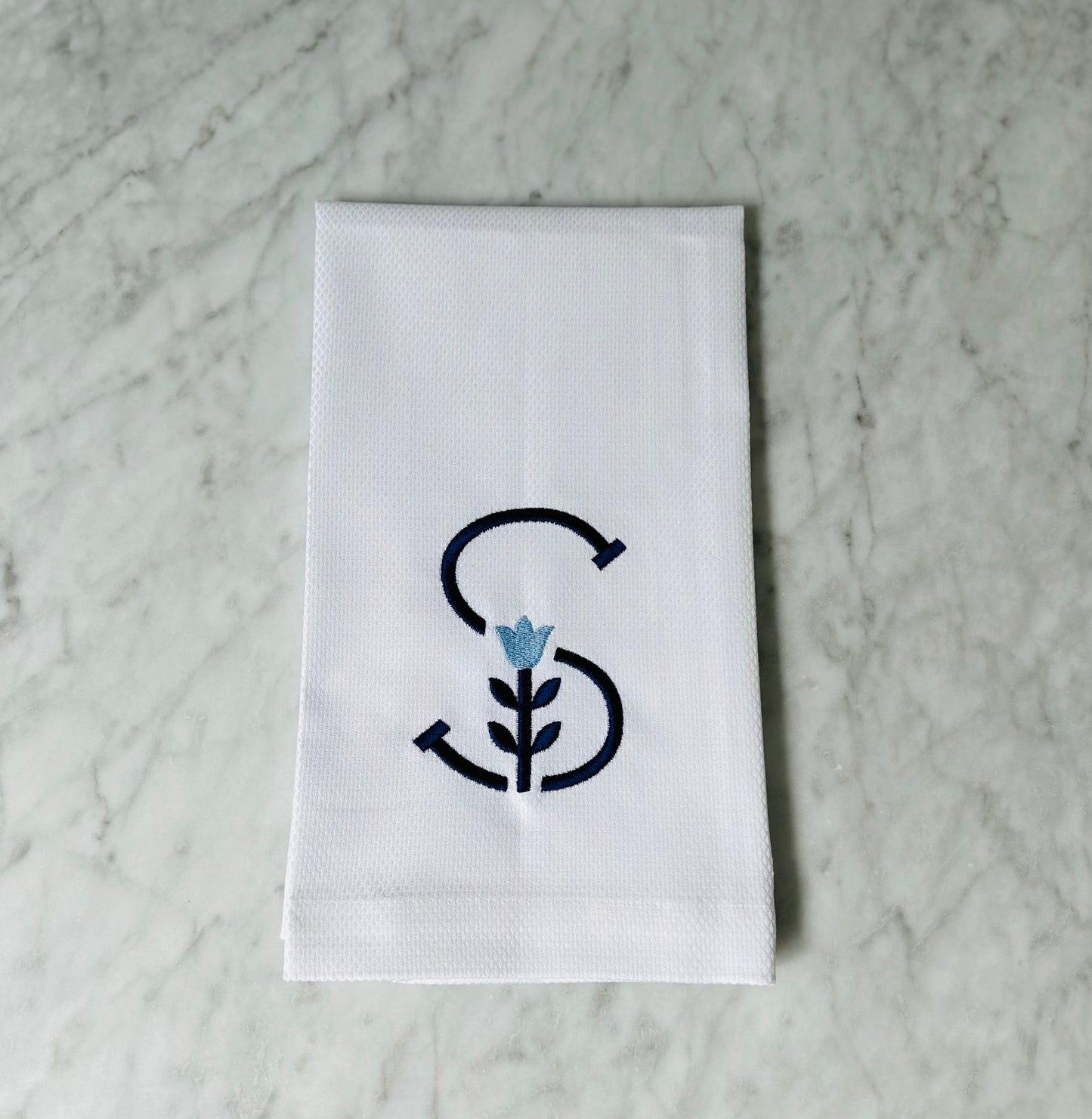 Seasonal guest towel