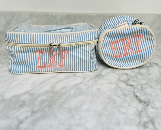Stripe button zip around