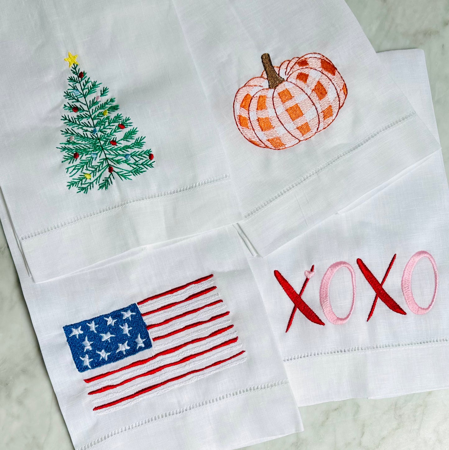 Seasonal guest towel